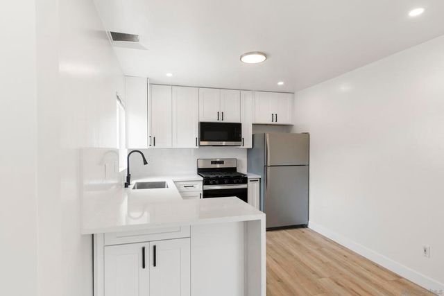 230 Elm Ave, Imperial Beach, CA 91932