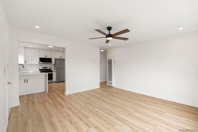 230 Elm Ave, Imperial Beach, CA 91932