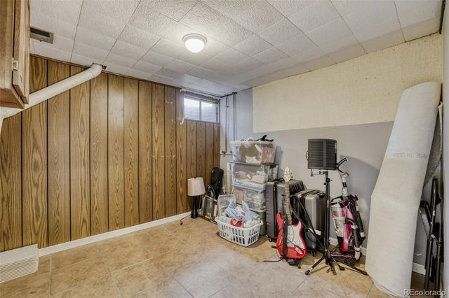 10135 W Iowa Avenue, Lakewood, CO 80232