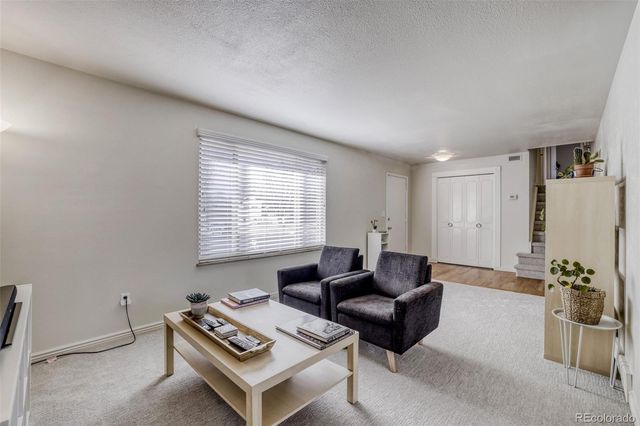 10135 W Iowa Avenue, Lakewood, CO 80232