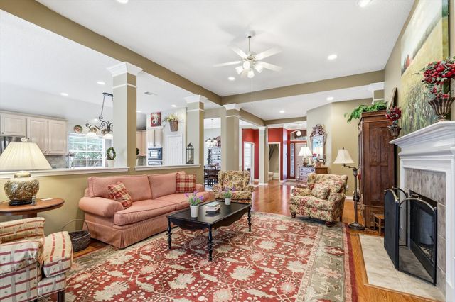 8440 Parkdale Drive, North Richland Hills, TX 76182