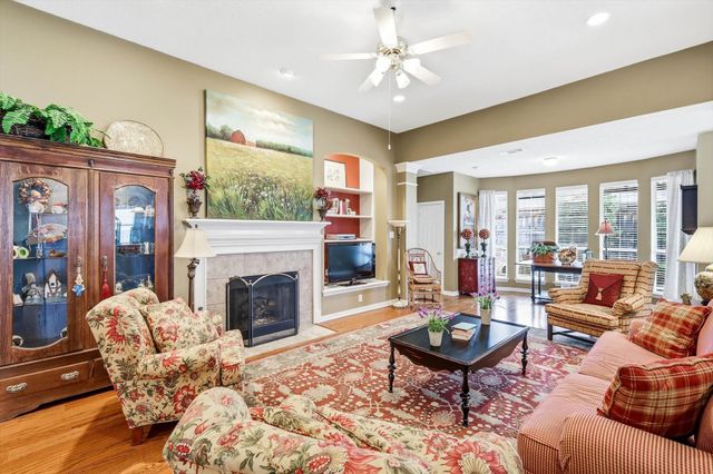 8440 Parkdale Drive, North Richland Hills, TX 76182