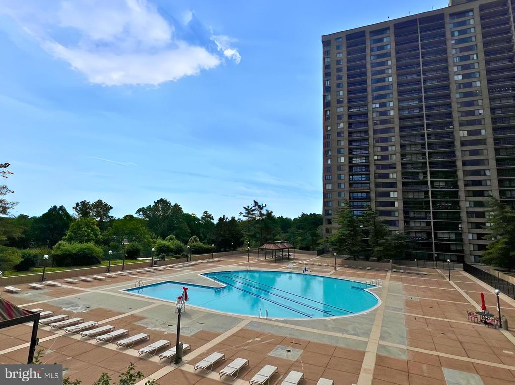 3701 S GEORGE MASON DR #315N, Falls Church, VA 22041