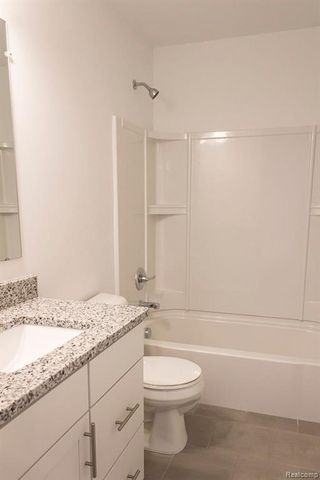 1964 Elizabeth Drive, Ypsilanti, MI 48198