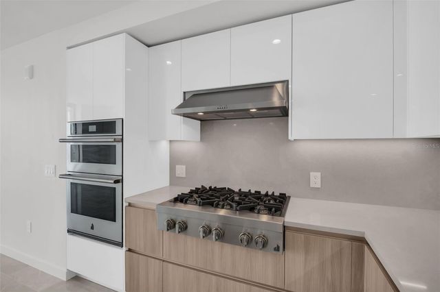 400 CENTRAL AVENUE 2605, St Petersburg, FL 33701