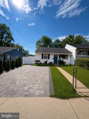 2312 MATTHEW HENSON AVE, Hyattsville, MD 20785