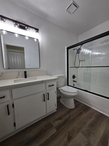 833 Pennington Pl, Modesto, CA 95356