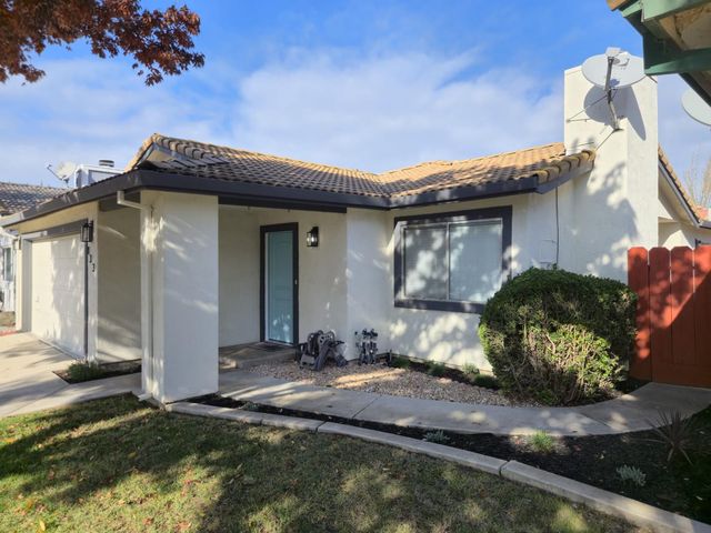833 Pennington Pl, Modesto, CA 95356