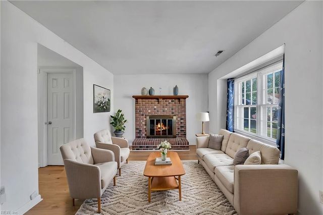 5144 Castle WAY, Portsmouth, VA 23703