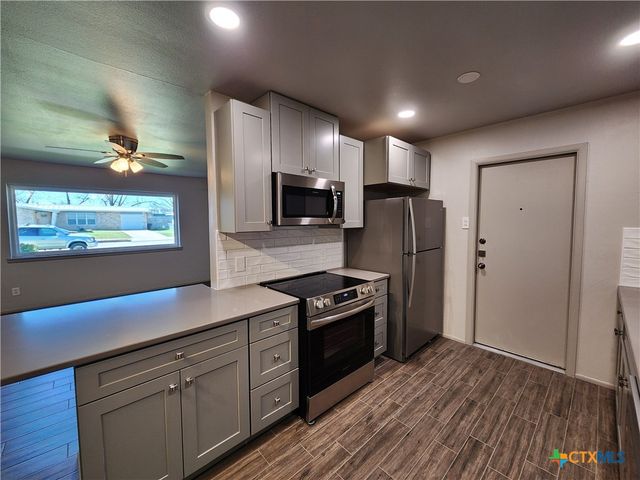 362 Lockener Avenue, New Braunfels, TX 78130