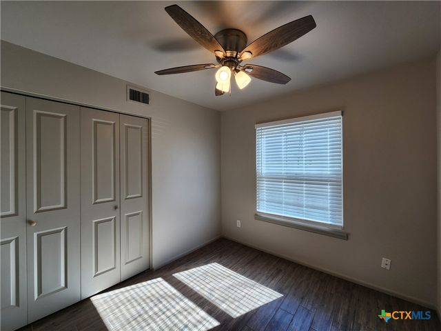 362 Lockener Avenue, New Braunfels, TX 78130