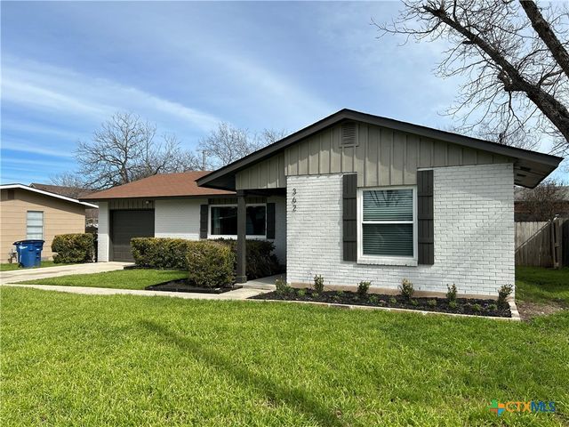 362 Lockener Avenue, New Braunfels, TX 78130