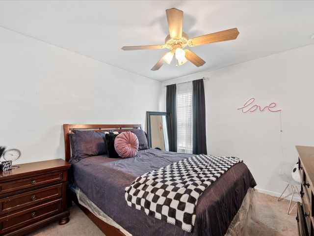 1067 Greenshank Drive, Katy, TX 77493