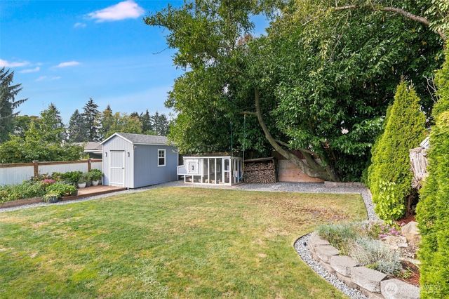 211 S 78th Street, Tacoma, WA 98408