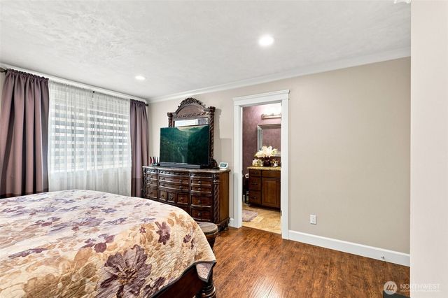 211 S 78th Street, Tacoma, WA 98408