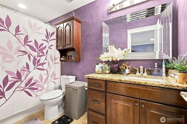 211 S 78th Street, Tacoma, WA 98408