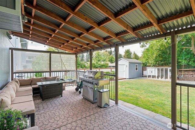 211 S 78th Street, Tacoma, WA 98408