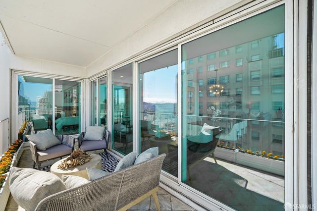 1200 California Street 10C, San Francisco, CA 94109