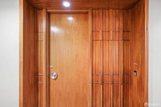 1200 California Street 10C, San Francisco, CA 94109