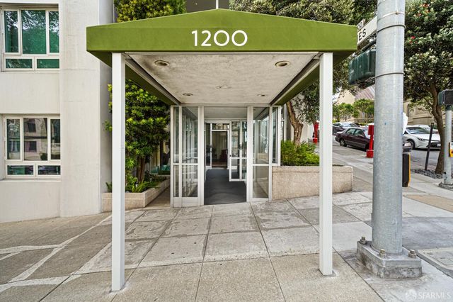 1200 California Street 10C, San Francisco, CA 94109