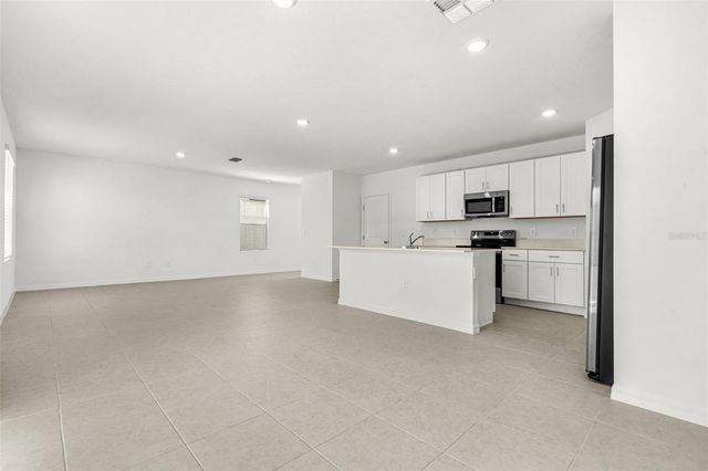 5767 PURPLE FINCH AVENUE, Wimauma, FL 33598