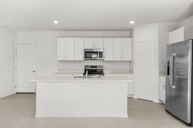 5767 PURPLE FINCH AVENUE, Wimauma, FL 33598