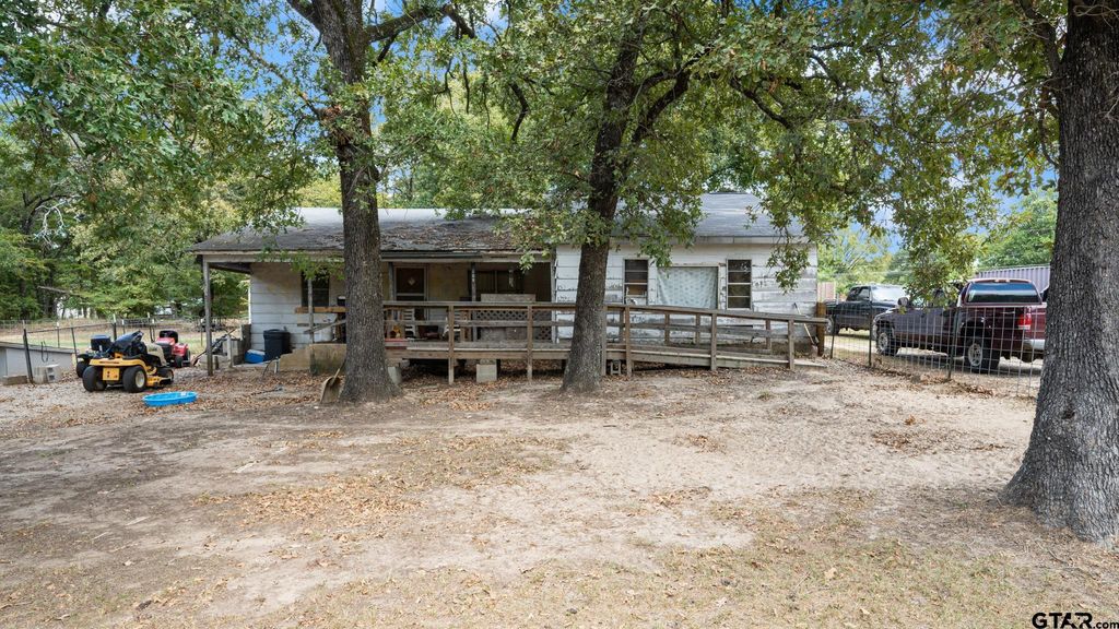 106 WINTER LANE, Mabank, TX 75156