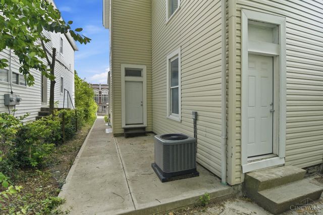 1510 Merrimac Street, Cincinnati, OH 45207