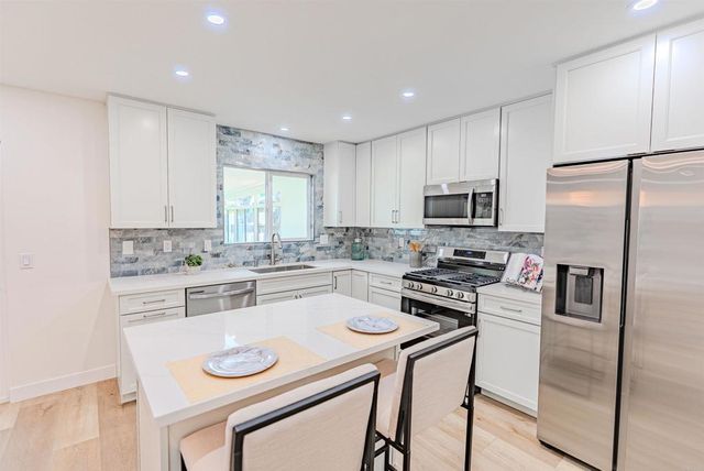 1250 Connecticut St, Imperial Beach, CA 91932