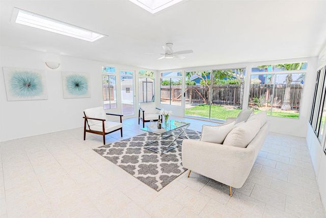 1250 Connecticut St, Imperial Beach, CA 91932