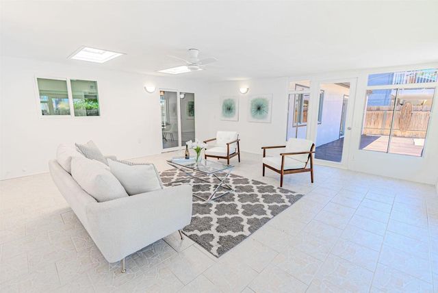 1250 Connecticut St, Imperial Beach, CA 91932