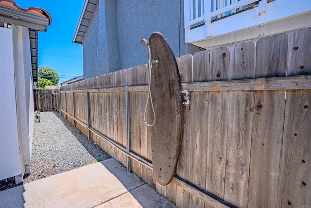 1250 Connecticut St, Imperial Beach, CA 91932