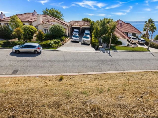 22343 San Joaquin, Canyon Lake, CA 92587