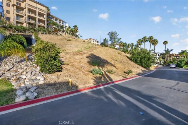 22343 San Joaquin, Canyon Lake, CA 92587