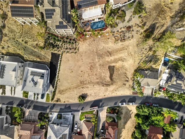 22343 San Joaquin, Canyon Lake, CA 92587