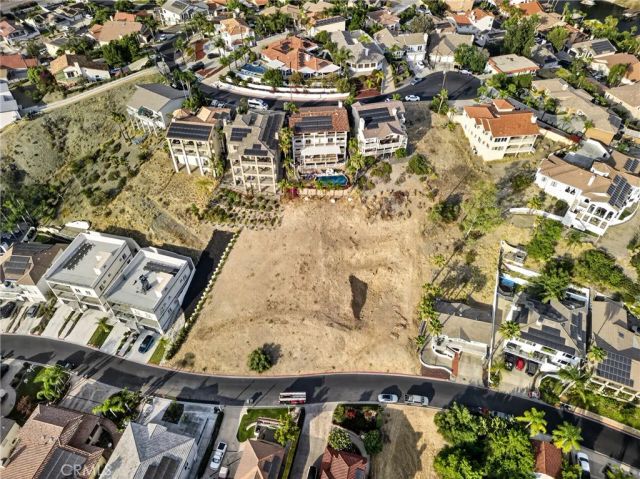22343 San Joaquin, Canyon Lake, CA 92587
