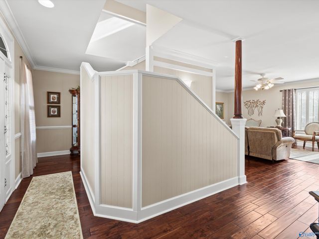 200 Canoe Creek Road, Rainbow City, AL 35906