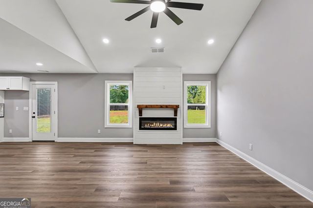 520 Vineyard Road, Griffin, GA 30223