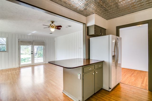 214 S Clark Street, Rockwall, TX 75087