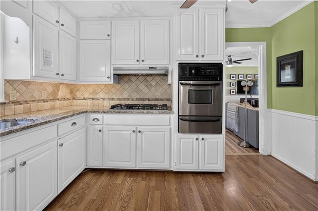 2197 Valley Creek Circle, Snellville, GA 30078