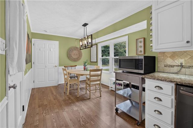 2197 Valley Creek Circle, Snellville, GA 30078