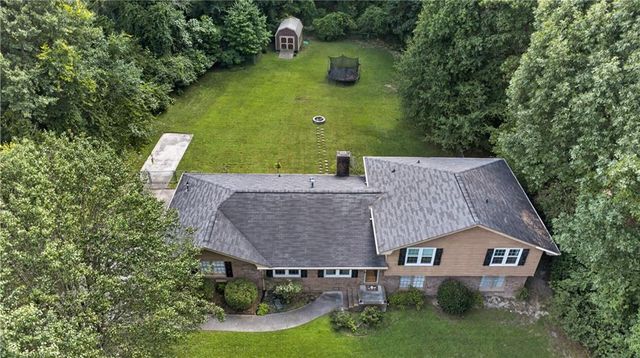 2197 Valley Creek Circle, Snellville, GA 30078