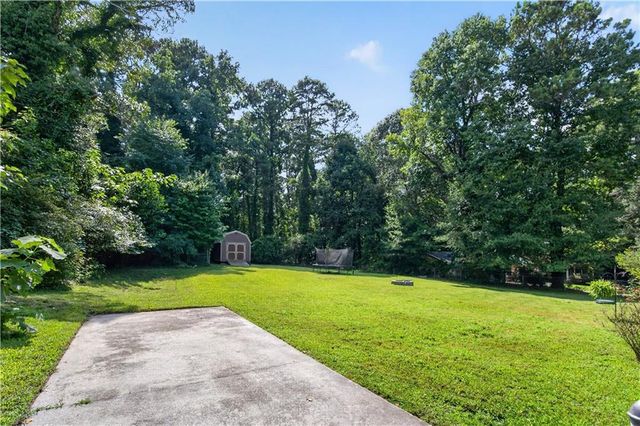2197 Valley Creek Circle, Snellville, GA 30078