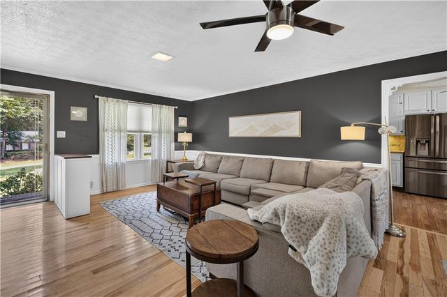 2197 Valley Creek Circle, Snellville, GA 30078