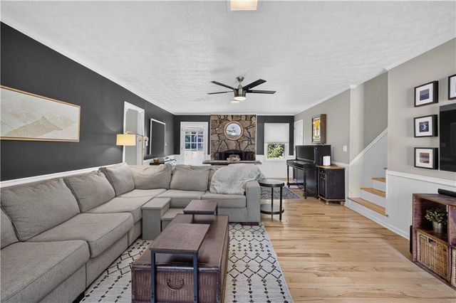 2197 Valley Creek Circle, Snellville, GA 30078
