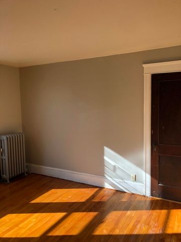 19 Summerhill Ave D, Worcester, MA 01606