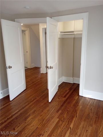 445 Beechwood Drive, Akron, OH 44320