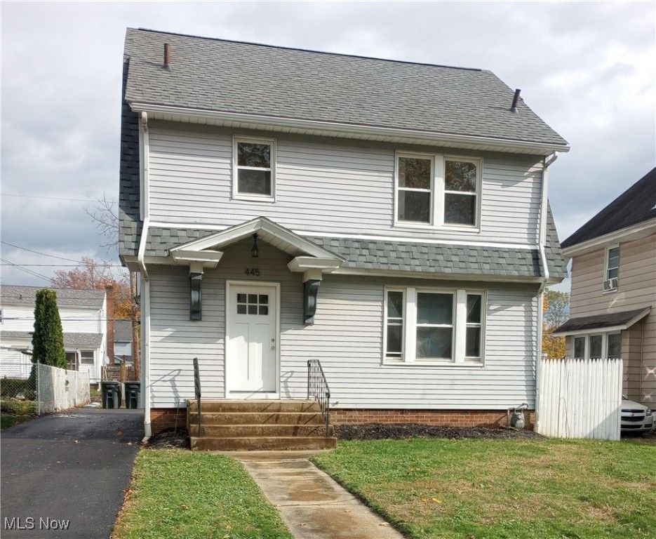 445 Beechwood Drive, Akron, OH 44320