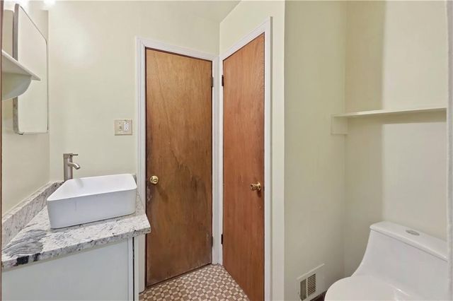 2798 Dearwood Drive SW, Atlanta, GA 30315