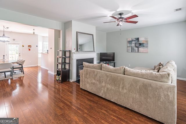 1216 Park Pass Way, Suwanee, GA 30024
